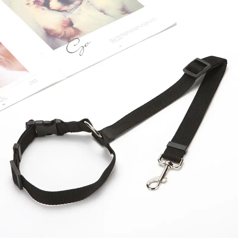 Adjustable dog seatbelt - black